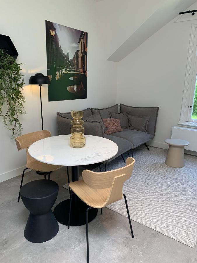 - Maliesingel Apartment Utrecht